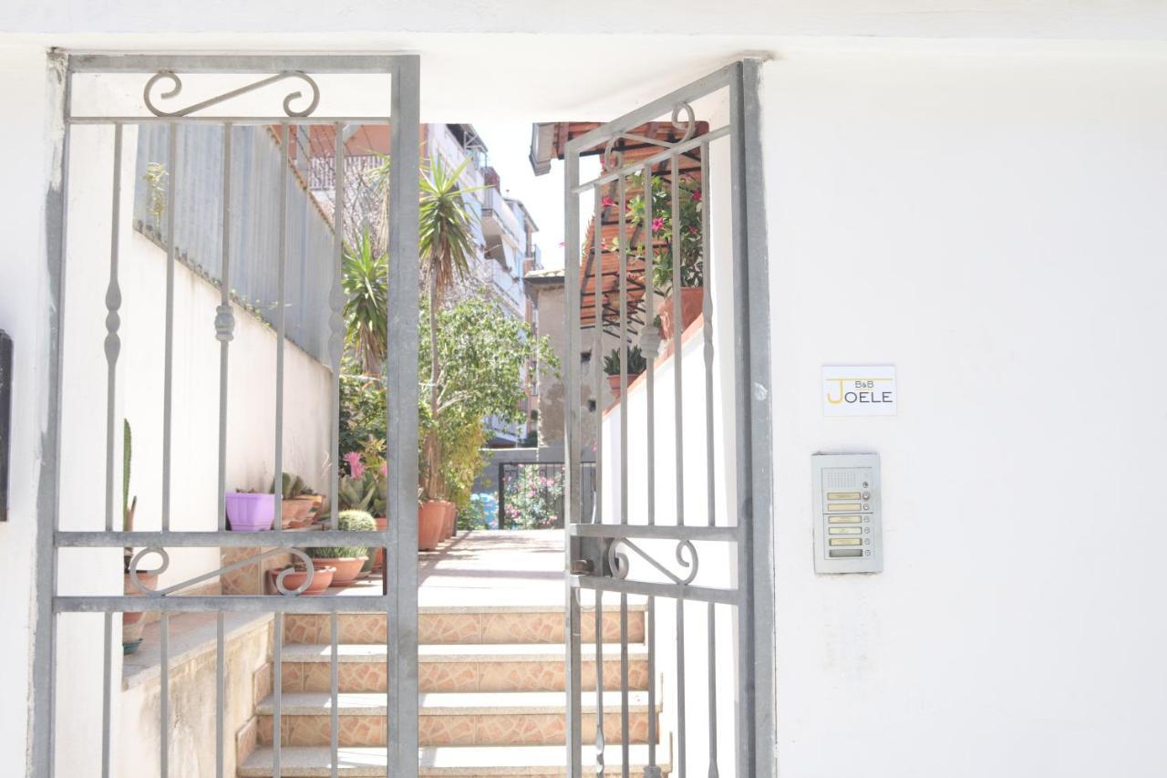 B&B Joele トロペーア エクステリア 写真